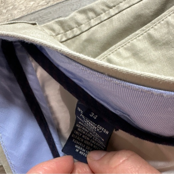 Oxford Golf Stretch Khaki Shorts, 34 Men - Picture 4 of 9